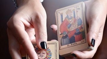 QUANDO FAZER UMA LEITURA DE TAROT ?